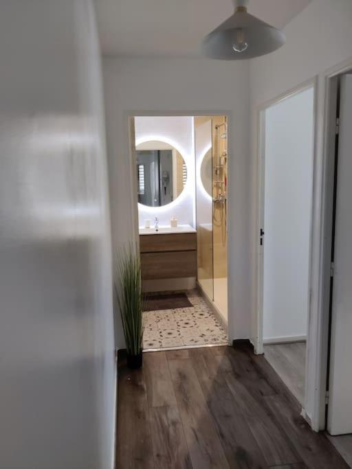App 5 Pers, Parking, 3Mn Rer A, 40 Mn Du Centre De Paris, Cergy Le Haut Apartment Ngoại thất bức ảnh